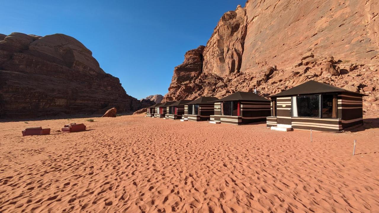 Whydesert Camp & Tours Вади Рум Екстериор снимка